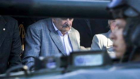 imagen de Dirigentes oficialistas critican a Mujica por decir que Manini Ríos “hizo lo que tenía que hacer”