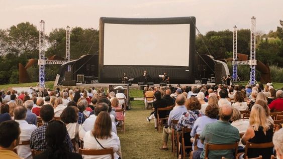 imagen de El Festival Internacional de Cine ARCA, Soledad Pastorutti en Uruguay, y lo cotidiano y surrealista del arte