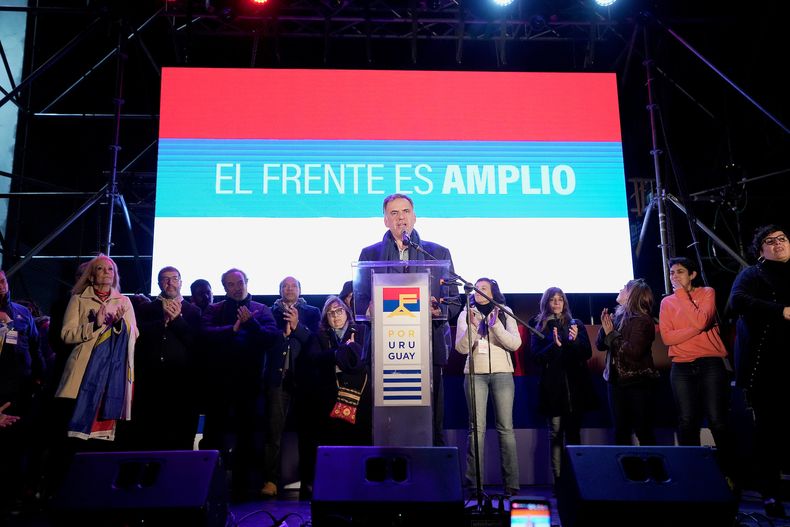 Yamandú Orsi Se Impuso Por Mayor Diferencia A La Esperada En La Interna ...