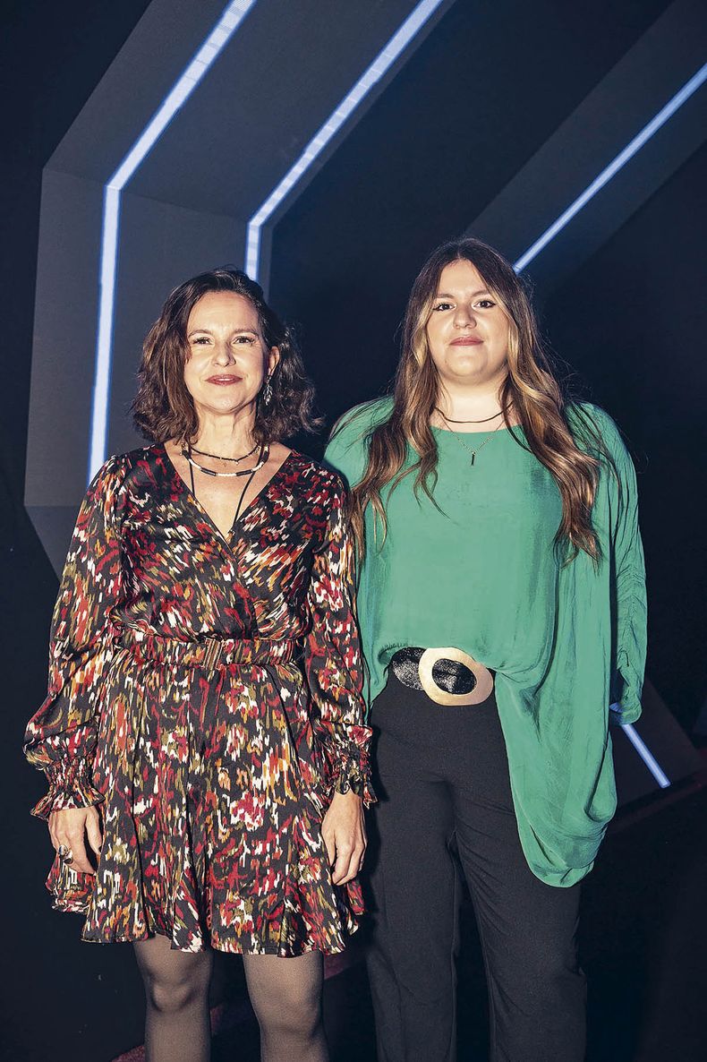 Responsable de Eventos y RSE de Grupo Santa Rosa Elisa Caviglione y brand manager de GWM Camila Duarte