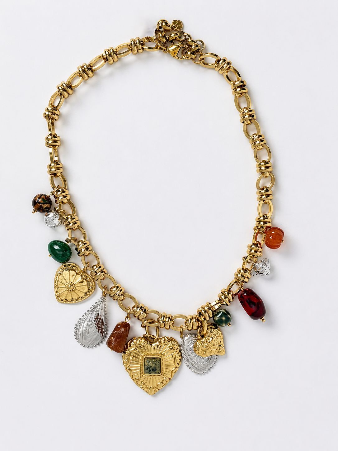 Collar corto