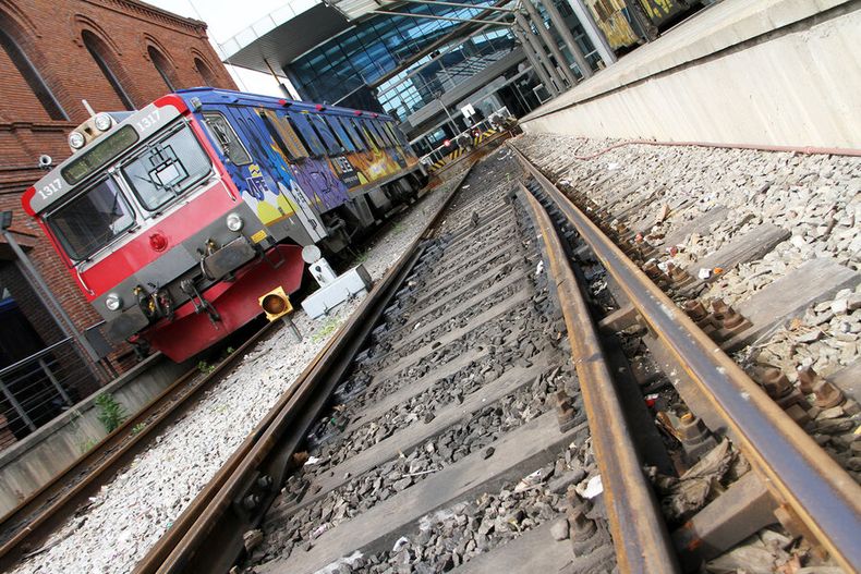 imagen de El gobierno avanza en la expropiación de más de 170 de los 225 padrones involucrados en la obra del Ferrocarril Central