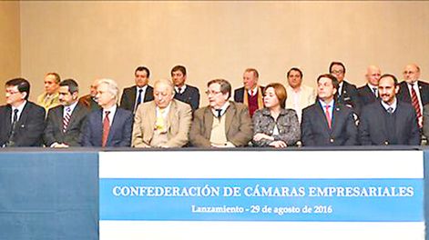 imagen de Mujeres tienen rol “testimonial” en la dirigencia empresarial