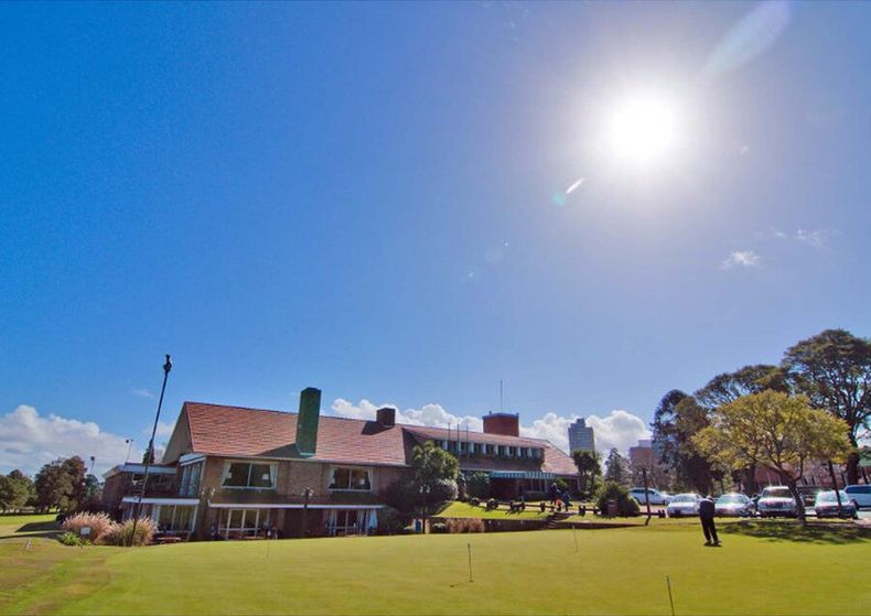 imagen de Según el último informe de la prestigiosa revista Golf Digest, la cancha del Club de Golf del Uruguay es la mejor en el plano local