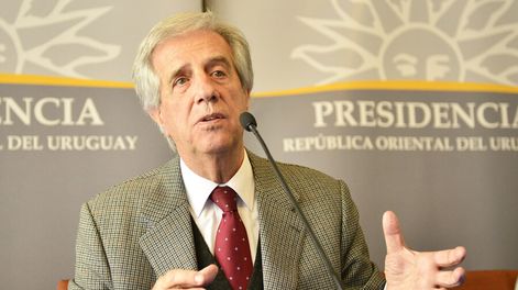 imagen de Siguiendo una estrategia similar a la de su primer período, Vázquez refuerza la comunicación del gobierno y defiende sus “logros”