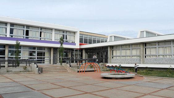 imagen de La ANEP prepara la construcción de tres “pequeños” liceos de Ciclo Básico que estarán anexados a escuelas de tiempo completo imagen de La ANEP prepara la construcción de tres “pequeños” liceos de Ciclo Básico que estarán anexados a escuelas de tiempo completo