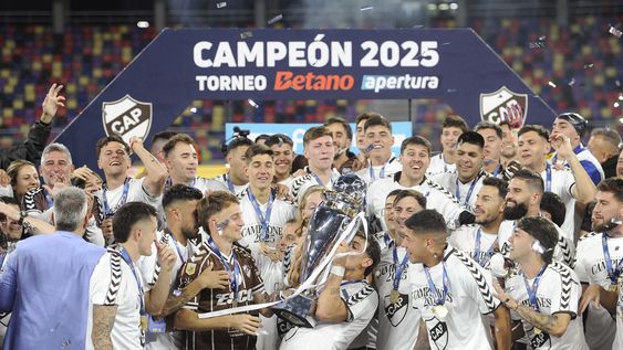El equipo argentino Platense, campeón del Apertura 2025 El equipo argentino Platense, campeón del Apertura 2025