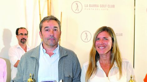 imagen de Carina Spera y Pablo Varela fueron los vencedores en la Copa Búsqueda Revancha, disputada en la cancha de La Barra Golf Club