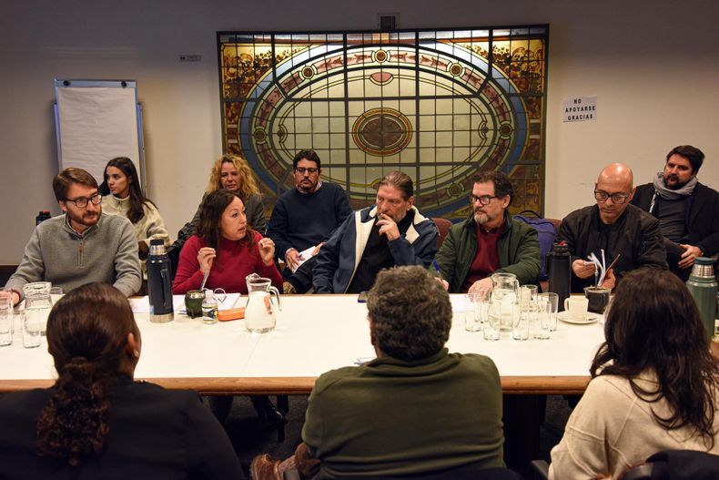 Primera reunión del Consejo de Industria.