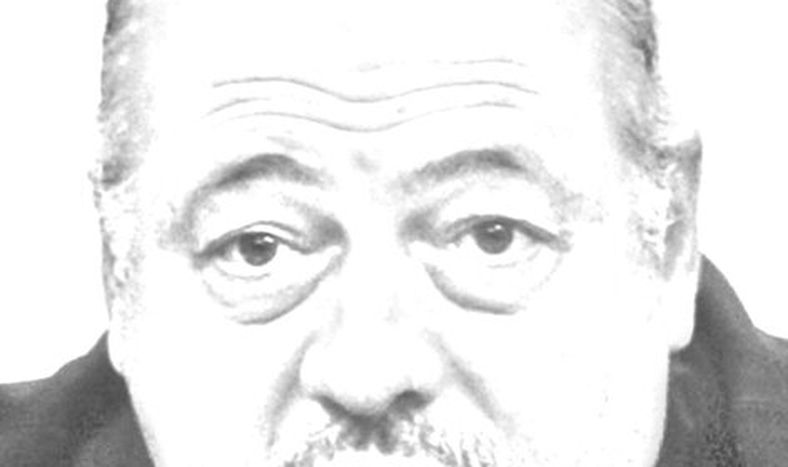 imagen de El secretario de la Presidencia viajó a Estados Unidos con restos óseos humanos hallados en predios del Ejército para identificarlos