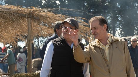 El diputado cabildante Álvaro Perrone junto al presidente de Cabildo Abierto, Guido Manini Ríos.