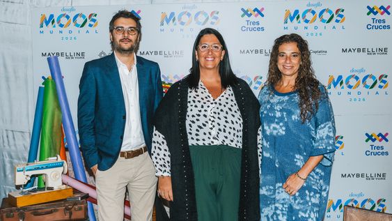 Jurados de MOOS: gerente de Marketing de Maybelline Diego Sariotte, gerenta de Marketing de&nbsp;Tres Cruces Ximena Lema y directora de Moweek Carina Martínez.&nbsp;