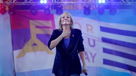 Carolina Cosse durante el acto de cierre de campaña del Frente Amplio hacia las elecciones internas&nbsp;