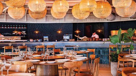 Restaurante Balleneros. Restaurante Balleneros.