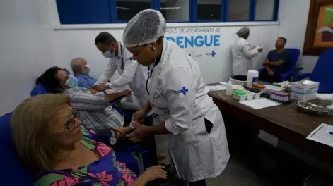 Brasil intensifica la lucha contra el dengue con una nueva vacuna y un método científico innovador