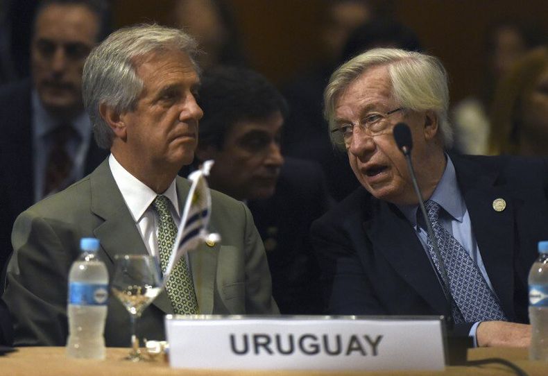 imagen de Astori: Uruguay crecerá un 0,5% en 2016 y más en 2017, mientras Argentina y Brasil caen significativamente