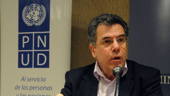 imagen de Mientras Batlle y Ordoñez y Sanguinetti pisaron el acelerador, el segundo gobierno de Vázquez parece apenas apretar tuercas imagen de Mientras Batlle y Ordoñez y Sanguinetti pisaron el acelerador, el segundo gobierno de Vázquez parece apenas apretar tuercas