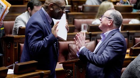 El ministro de Ambiente, Edgardo Ortuño, y el diputado cabildante, Álvaro Perrone