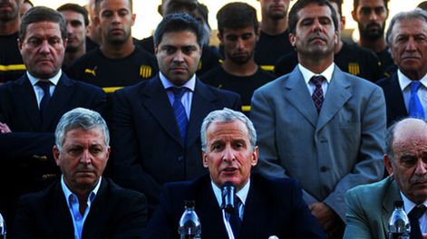 imagen de Juan Pedro Damiani apuntó a la AUF y al gobierno, y dijo que Peñarol sufrió una profundísima injusticia