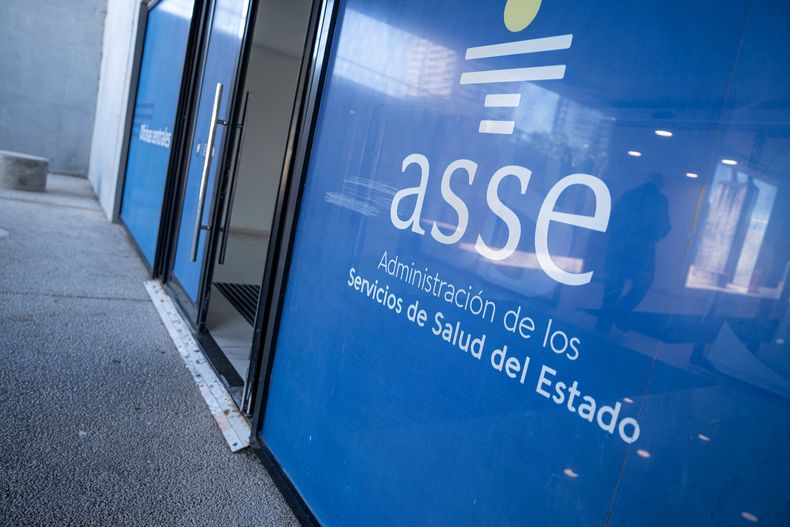 Edificio central de ASSE en Montevideo