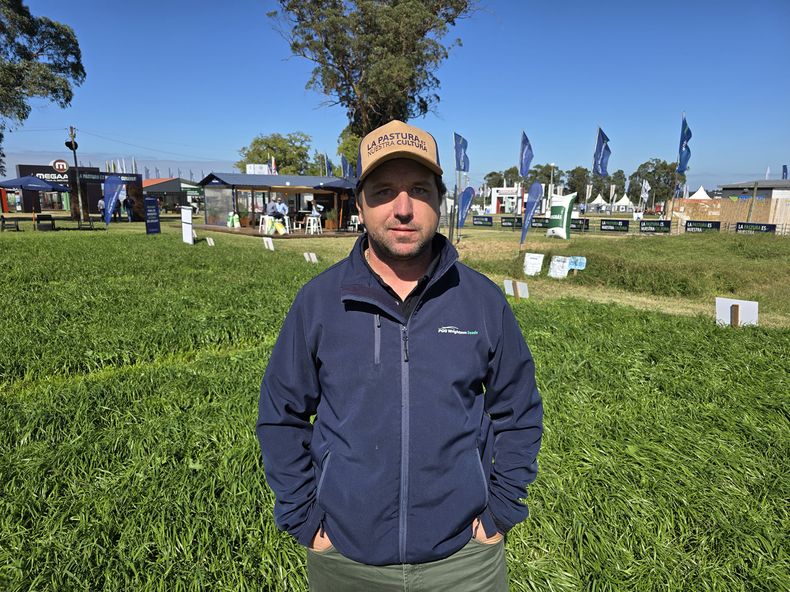 El gerente de ventas de PGG Wrightson Seeds, Raúl Urrestarazu