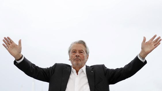 Alain Delon, mito del cine francés, muere a sus 88 años Alain Delon, mito del cine francés, muere a sus 88 años