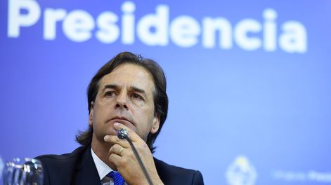 Búsqueda | Luis Lacalle Pou durante una conferencia de prensa en Torre Ejecutiva. Foto: Daniel Rodriguez /adhocFOTOS