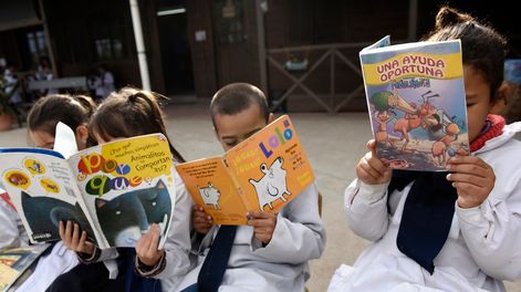 Frente a 1990, la expectativa de escolaridad en Uruguay aumentó en cuatro años y medio
