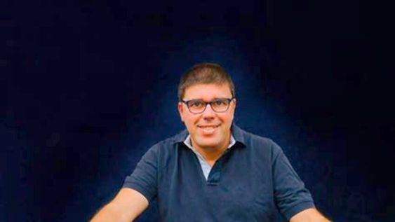 Exasesor “honorario” del Ministerio de Turismo Elbio Rodríguez Exasesor “honorario” del Ministerio de Turismo Elbio Rodríguez