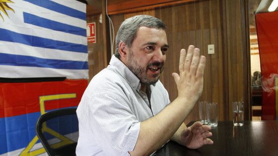 imagen de El Frente Amplio debe renovar su “funcionamiento orgánico” porque en ocasiones impidió “tener una discusión razonable” y fue “un obstáculo” para gobernar imagen de El Frente Amplio debe renovar su “funcionamiento orgánico” porque en ocasiones impidió “tener una discusión razonable” y fue “un obstáculo” para gobernar