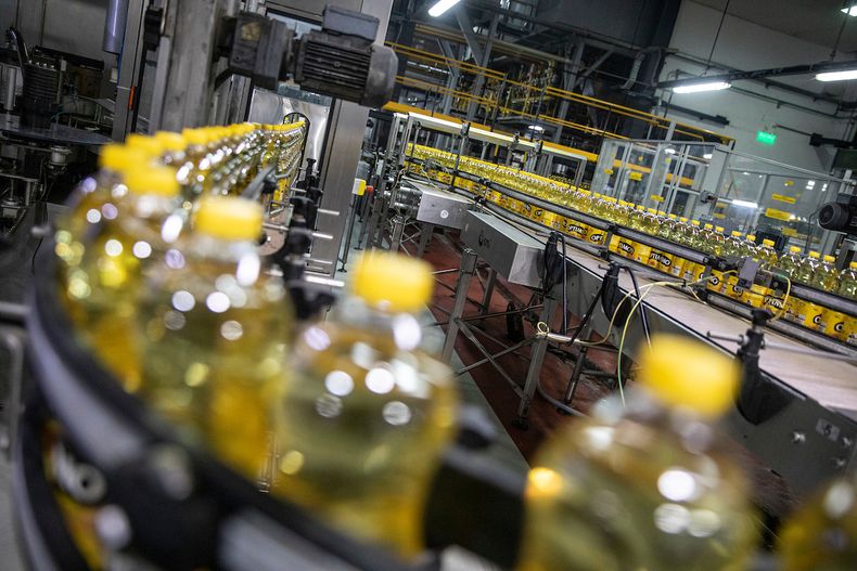 Una industria aceitera.