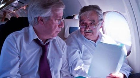 imagen de Mujica compara a Astori y a su equipo con el “tero, que pone los  huevos en un lado y canta en otro”; “que se hagan cargo”, reclama