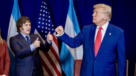 El presidente de Estados Unidos, Donald Trump, reunido con su par argentino, Javier Milei.
