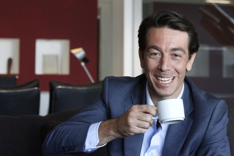 imagen de Mientras la dirigía, Sartori hizo que UAG comprara un negocio US$ 2 millones más caro de lo que valía, lo que benefició al precandidato