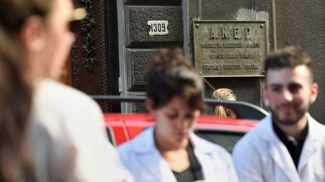 imagen de La ANEP aprobó una reforma del estatuto docente que prioriza los concursos y la formación sobre la antigüedad para ascender