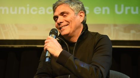 imagen de “No hay saludo, no hay familia... no hay chupones”