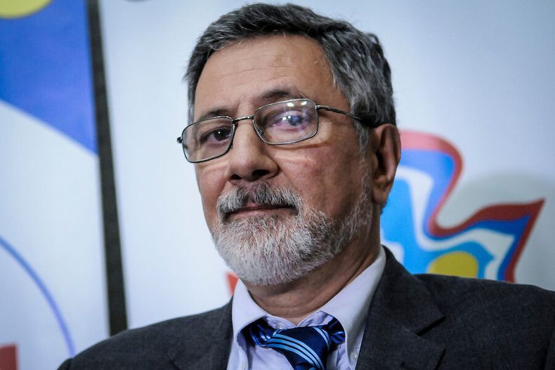 imagen de Una “campaña periodística” afecta su capital político y la precandidatura de Bergara, según el director de Aduanas