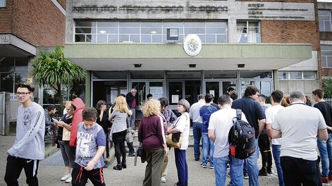 Búsqueda | UTU de Brazo oriental en 2016. Foto: Javier Calvelo, adhocFOTOS