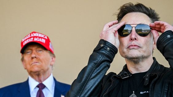 elon musk sale del gobierno de donald trump mientras las ventas de tesla siguen cayendo