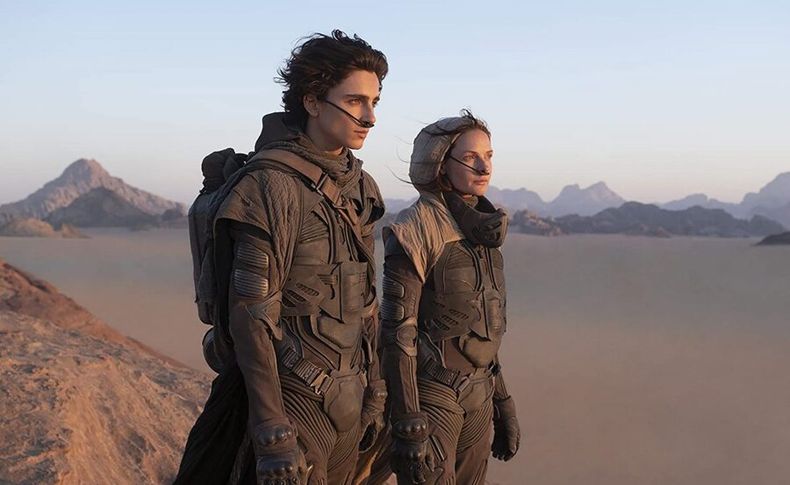 Timothée Chalamet y Rebecca Ferguson