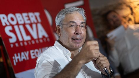 Robert Silva, durante el acto de la lista 86500, en Montevideo. Foto: Pablo Vignali / adhocFOTOS