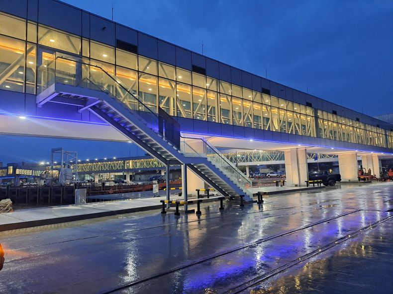 Terminal de pasajeros de Colonia
