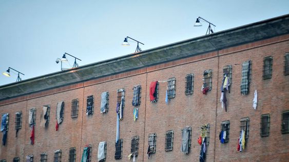 imagen de Gobierno prepara terapia especial para presos por violencia de género imagen de Gobierno prepara terapia especial para presos por violencia de género