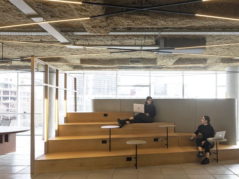 La arquitectura de la agencia BBDO Buenos Aires invita a observar los objetos y lo que representan
