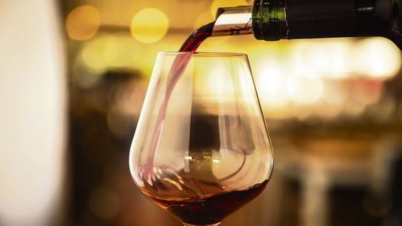 El sector vitivinícola uruguayo cuestiona la competencia que generan los vinos argentinos, por la diferencia del tipo de cambio y el contrabando. Foto: INAVI