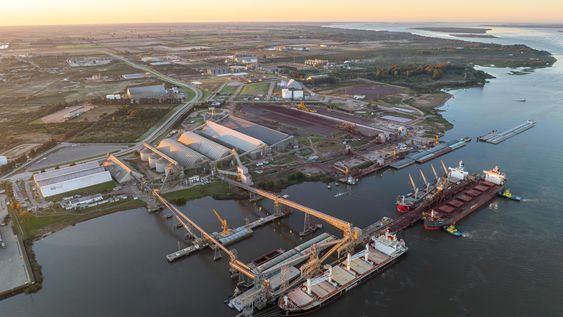 navios concreto su primera emision de bonos en noruega por us$ 400 millones