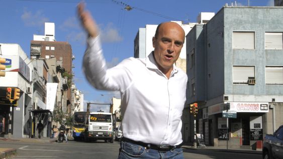 imagen de Martínez quiere replicar “la revolución” que hizo en Montevideo mientras pelea por “cada peso” en “cada lugar” del Estado imagen de Martínez quiere replicar “la revolución” que hizo en Montevideo mientras pelea por “cada peso” en “cada lugar” del Estado