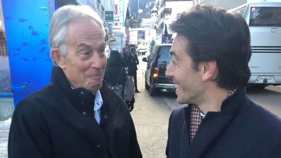 Sartori junto al exprimer ministro británico Tony Blair Sartori junto al exprimer ministro británico Tony Blair