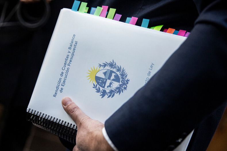 La Comisión de Hacienda y Presupuesto analiza el proyecto de ley de Rendición de Cuentas presentado por el Poder Ejecutivo. Foto: Maurico Zina / adhocFOTOS