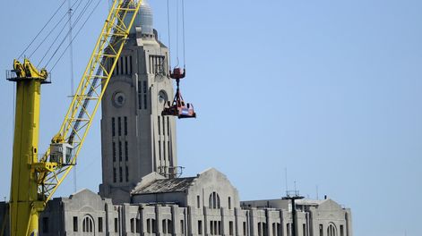Puerto de Montevideo. Foto: Javier Calvelo / adhocFotos